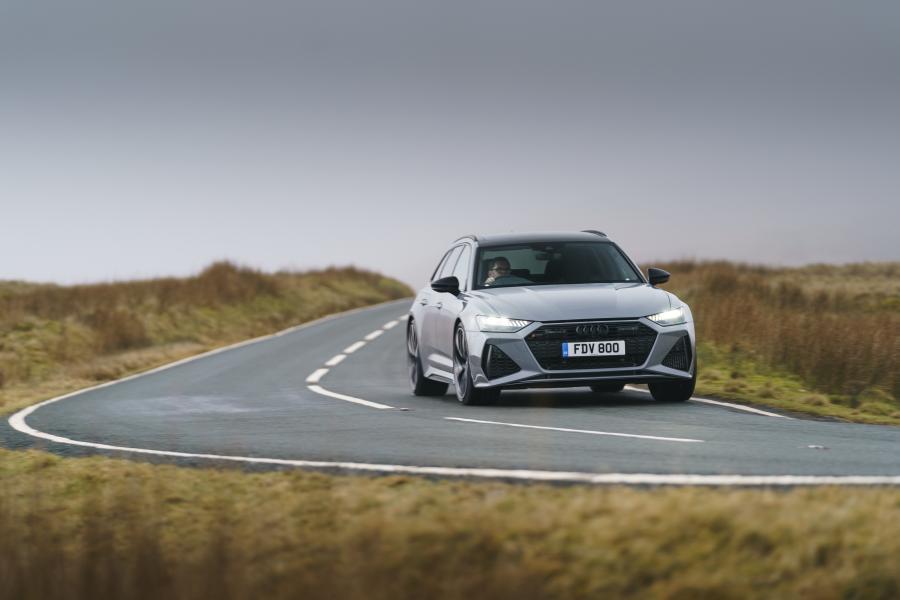  Audi RS6 Avant (C8) 2020 года  (UK) (фото 43 из 150)
